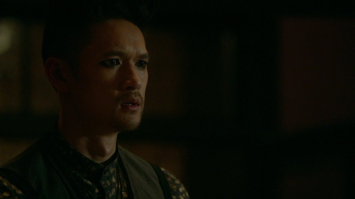 louistcraft's tweet image. EN SERIO VAN A CANCELAR ESTA SERIE Y PERDERSE DEL INCREIBLE ACTOR QUE ES HARRY SHUM JR EL CUAL NACIO PARA SER MAGNUS BANE? #SaveShadowhunters