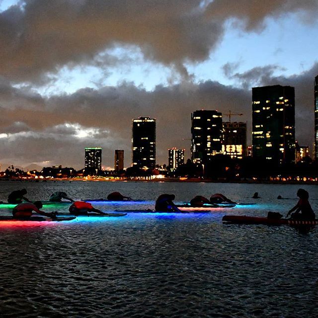 YogaFloats's tweet photo. Don't spend your evening sitting in front of the tv. Try something new. Join us tonight at 7pm for 'Light up the Night'! 🌃 .
Photo @bonnie.bb https://t.co/oSfT1cWrlN https://t.co/FMtxpFuIhO