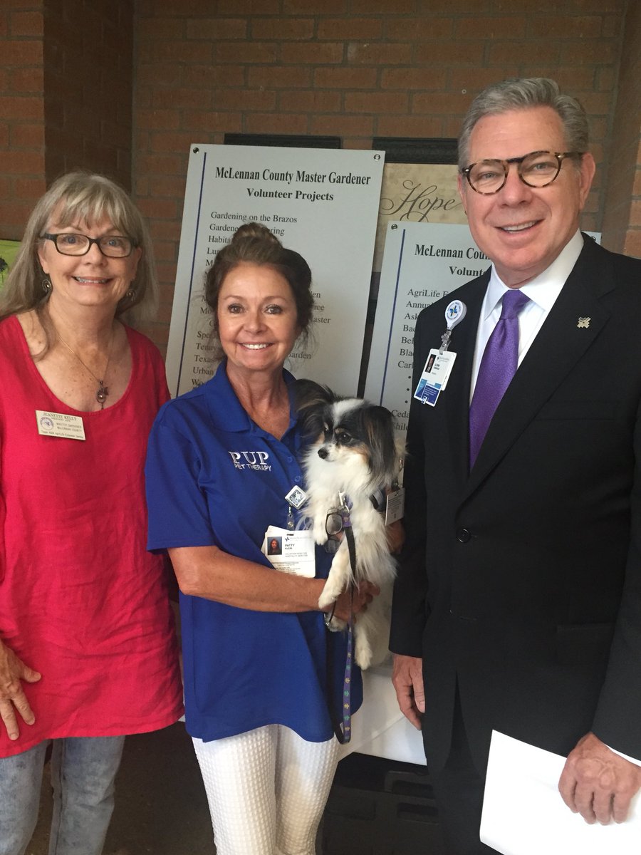 glennr333's tweet photo. Enjoyed celebrating National Cancer Survivorship Day!! Loved the theme and the gardening activities for patients in our community @bswhealth  #BSWMCC #HopeGrowsHere https://t.co/EGmjieVFCY