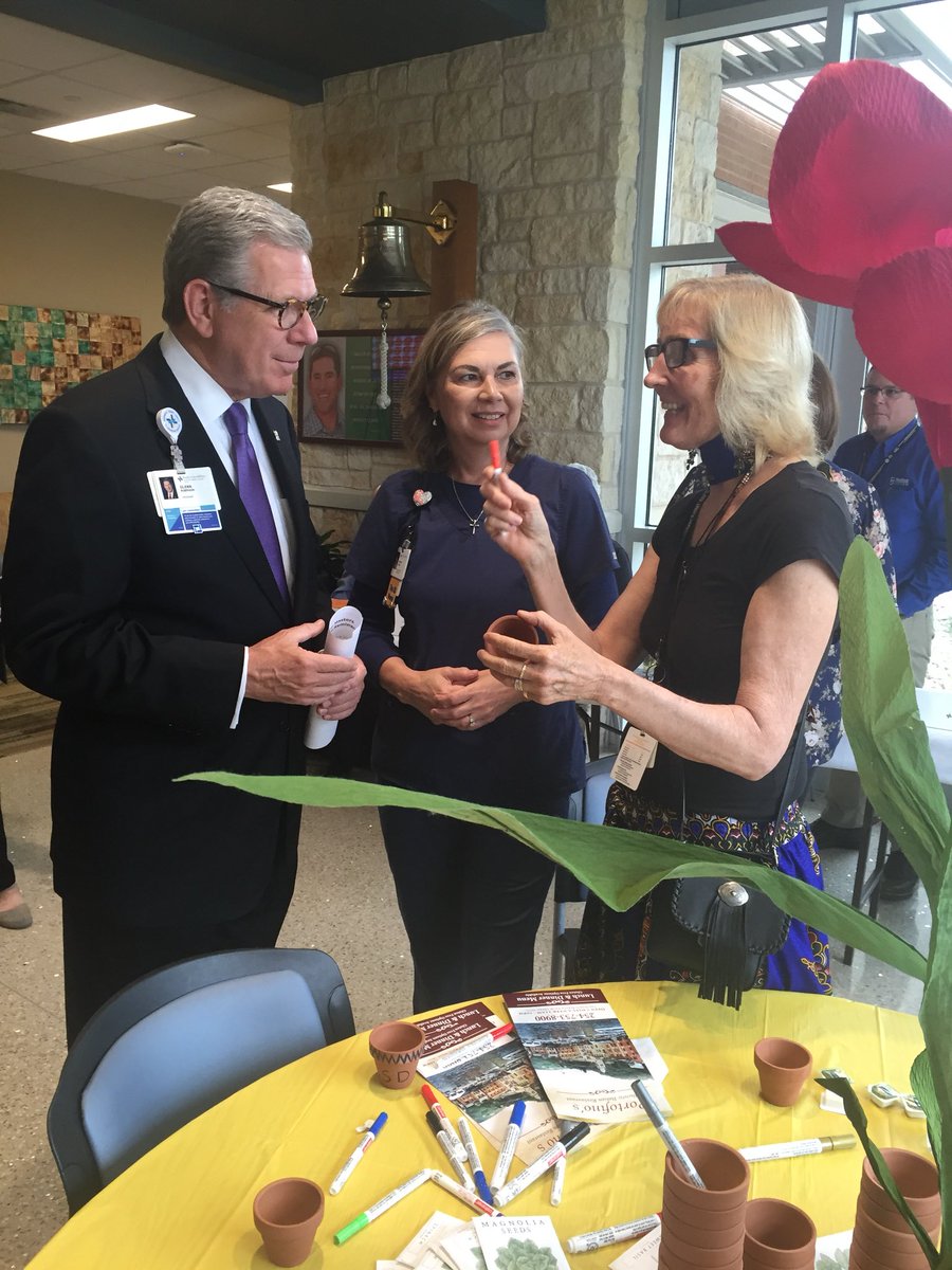 glennr333's tweet photo. Enjoyed celebrating National Cancer Survivorship Day!! Loved the theme and the gardening activities for patients in our community @bswhealth  #BSWMCC #HopeGrowsHere https://t.co/EGmjieVFCY