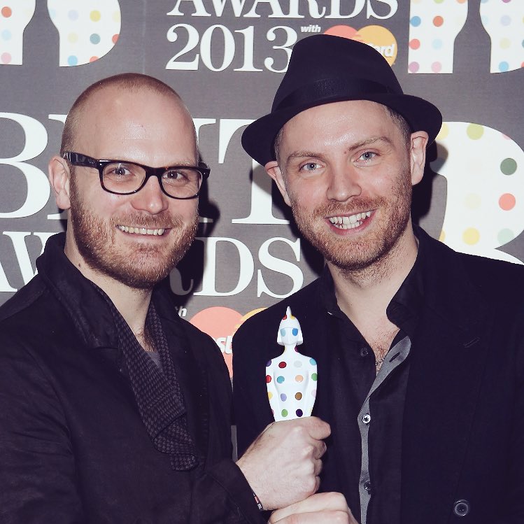 coldplaysmiling's tweet image. 