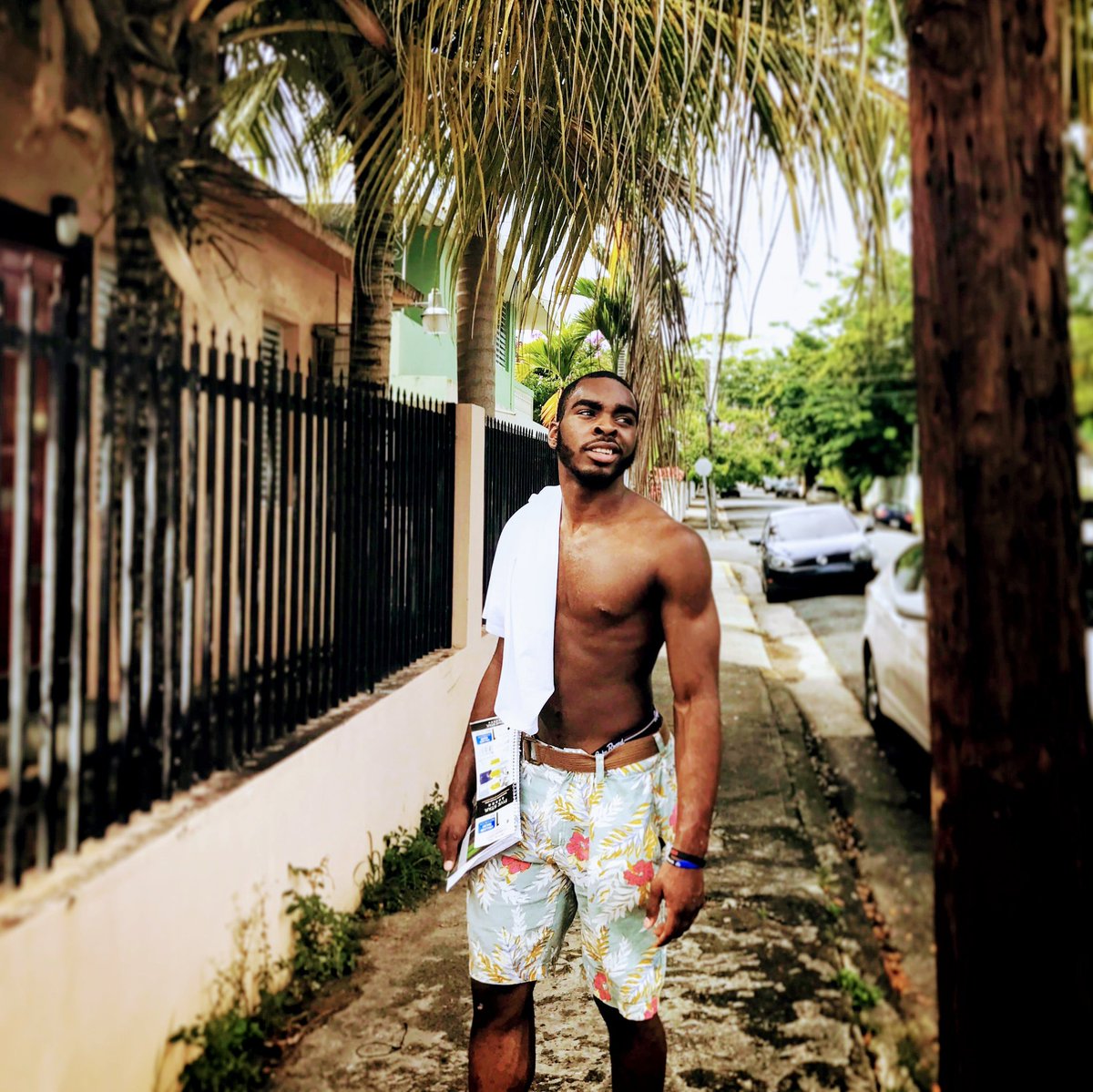 daddyliek's tweet photo. #NewProfilePic https://t.co/qAnEdi38OM
