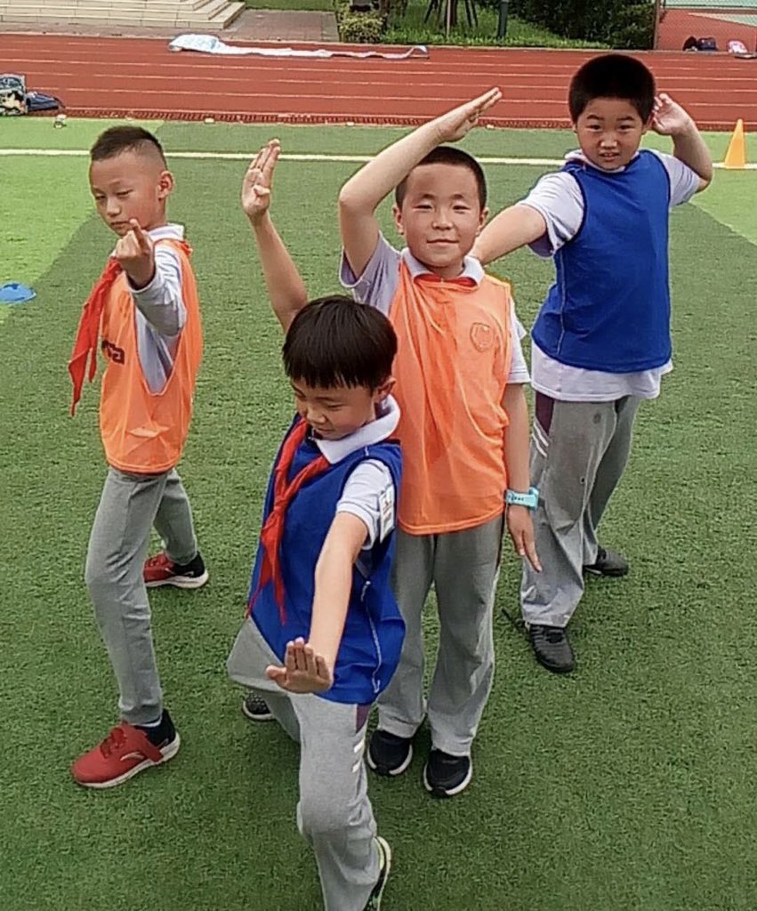 CoachingChina's tweet photo. 👊🏼They are READY to train❗️Are YOU ready to coach them❓ #WeAreHiring British Level 1➕2 Coaches, send your CVs to ChinaCoachingProject@gmail.com #YouthSoccer #FootballInChina @UKCoachingBible @WorkInSoccer @SportsJobsUK1 @sumssms @Soccerjob2 @Footballjobscou @FootballWork https://t.co/kU7Po0eGka
