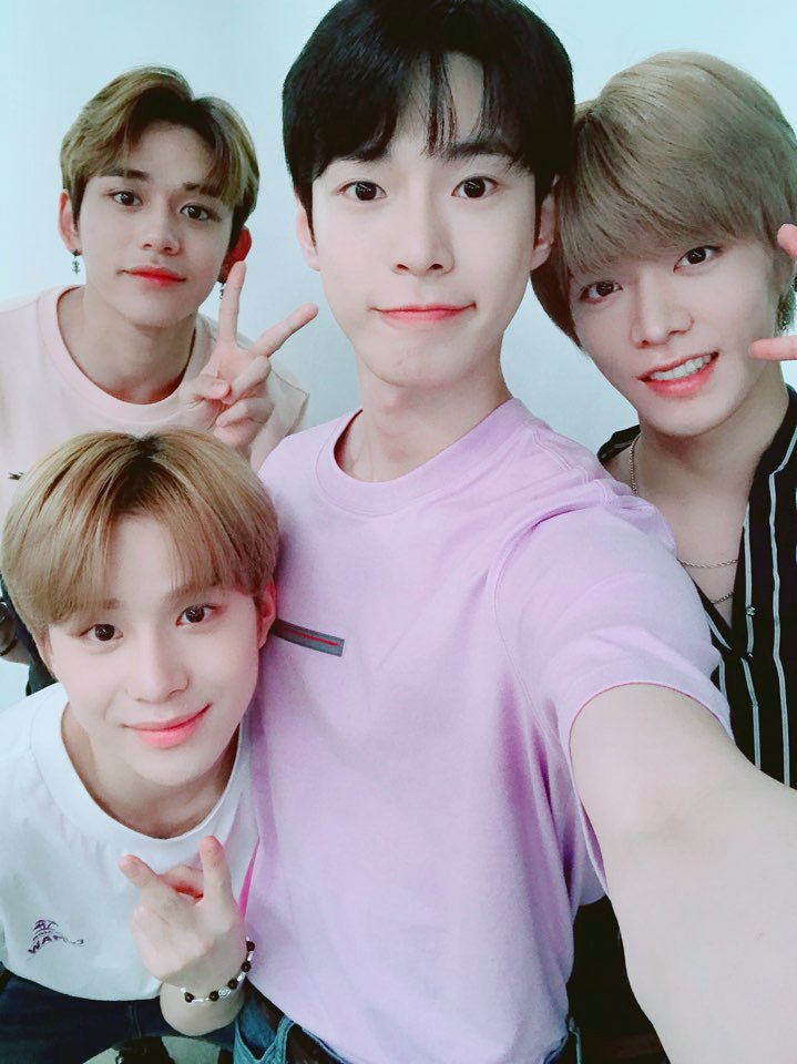 NCTsmtown's tweet photo. 💚NCT RELAY V LIVE💚
📝TODAY🕔5PM(KST) https://t.co/KnEjkiub0B