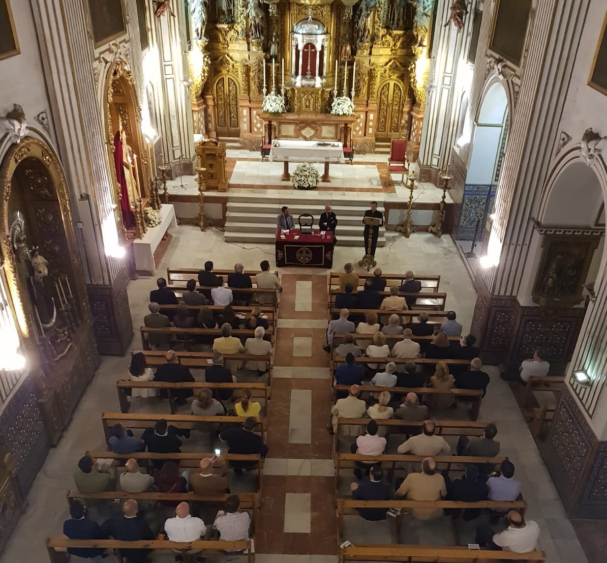 hdadsoledad's tweet image. Imágenes de la quinta y última sesión del V Foro #LumenFidei en la Iglesia Conventual de San Buenaventura.