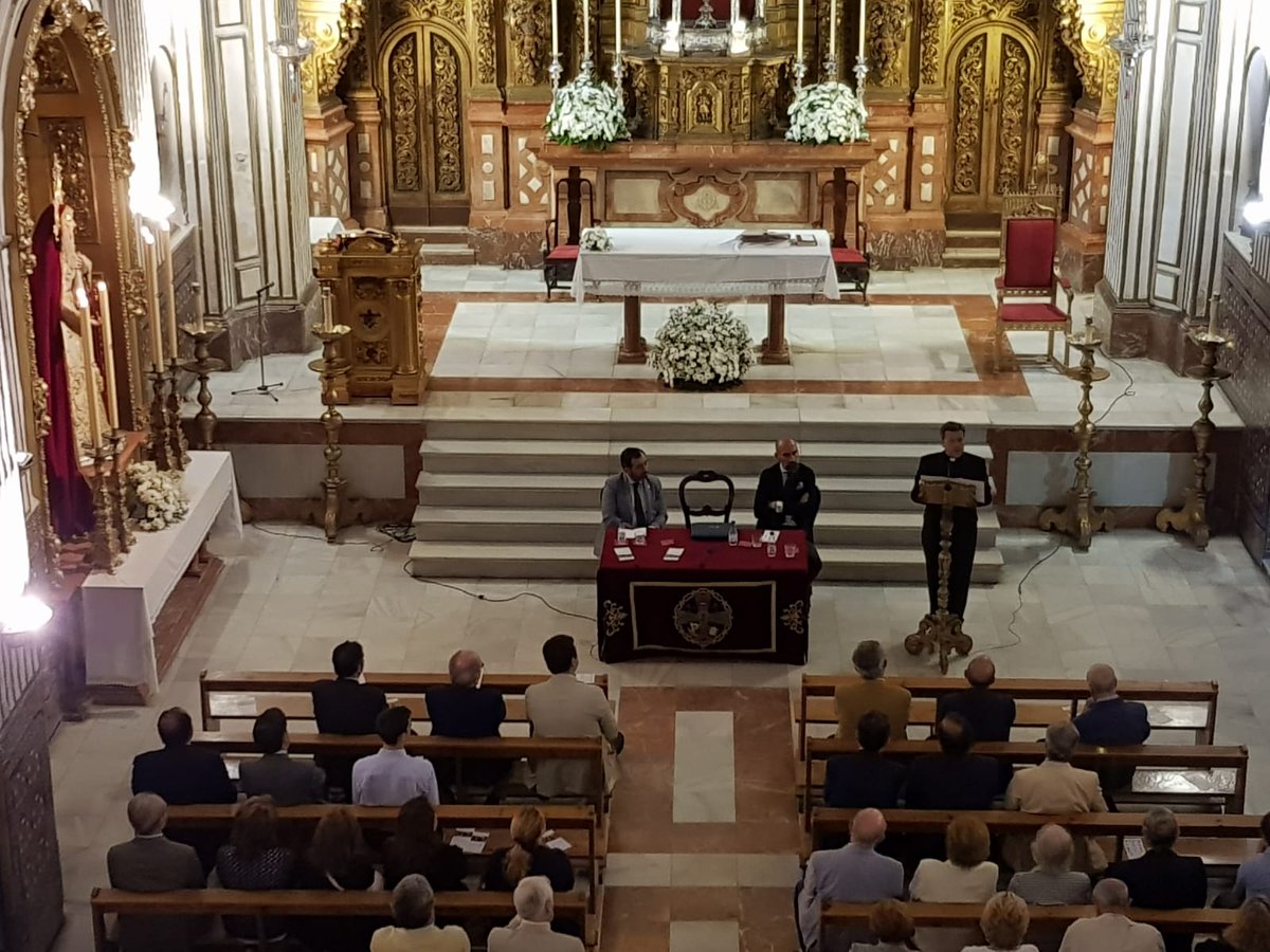 hdadsoledad's tweet image. Imágenes de la quinta y última sesión del V Foro #LumenFidei en la Iglesia Conventual de San Buenaventura.