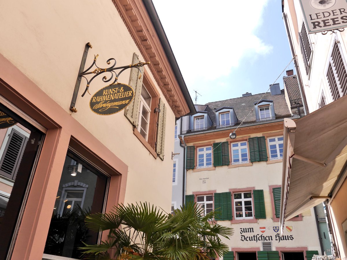 The Travelista On Twitter I M Road Tripping Around The Black