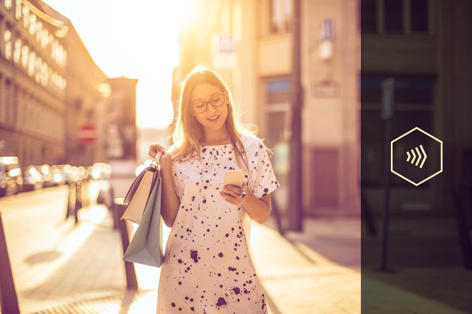 Left your wallet at home? No problem. Tap &amp; Pay with Glase wherever you are! 
#glasefintech #fintech #getglase #mobilepayments #contactless