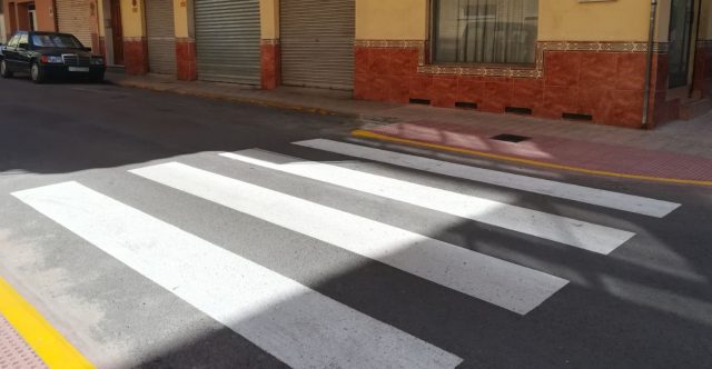 linformadorxat's tweet photo. #Canals adapta més de 50 voreres en els tres últims anys https://t.co/VrqrriILop https://t.co/Chk78wz99J