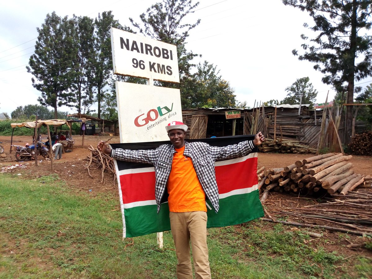 Official_ktta's tweet photo. That great feeling you get when you know you've got 96kms to cover to get to Nairobi. This walk is not in vain😁#County48 #25daysOnTheRoad #WBDD2018 #wbddke https://t.co/3v8Fvfy5jn
