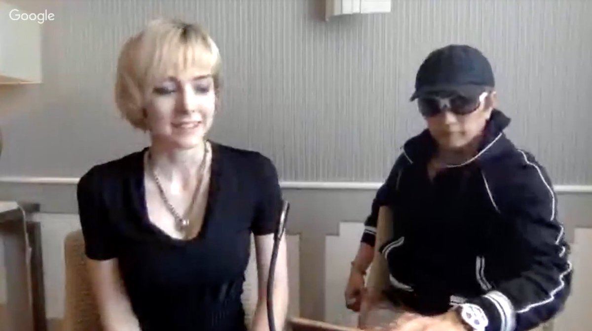 GacktItalia's tweet photo. [SPINDLE WEBINAR] Live now the @SpindleZone webinar with #GACKT and Lina. Click the link below to follow the live broadcast, discover more about SPINDLE and ask all your questions #SPINDLE #GACKTItalia #helloSPINDLE https://t.co/7OsNlKtIeZ https://t.co/uaLOg2n4fV