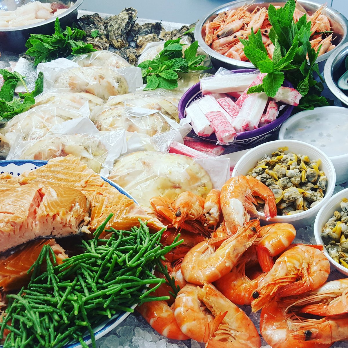 Open all week from 10am ♡ we are taking orders for free delivery ally weekend fresh to your door!!