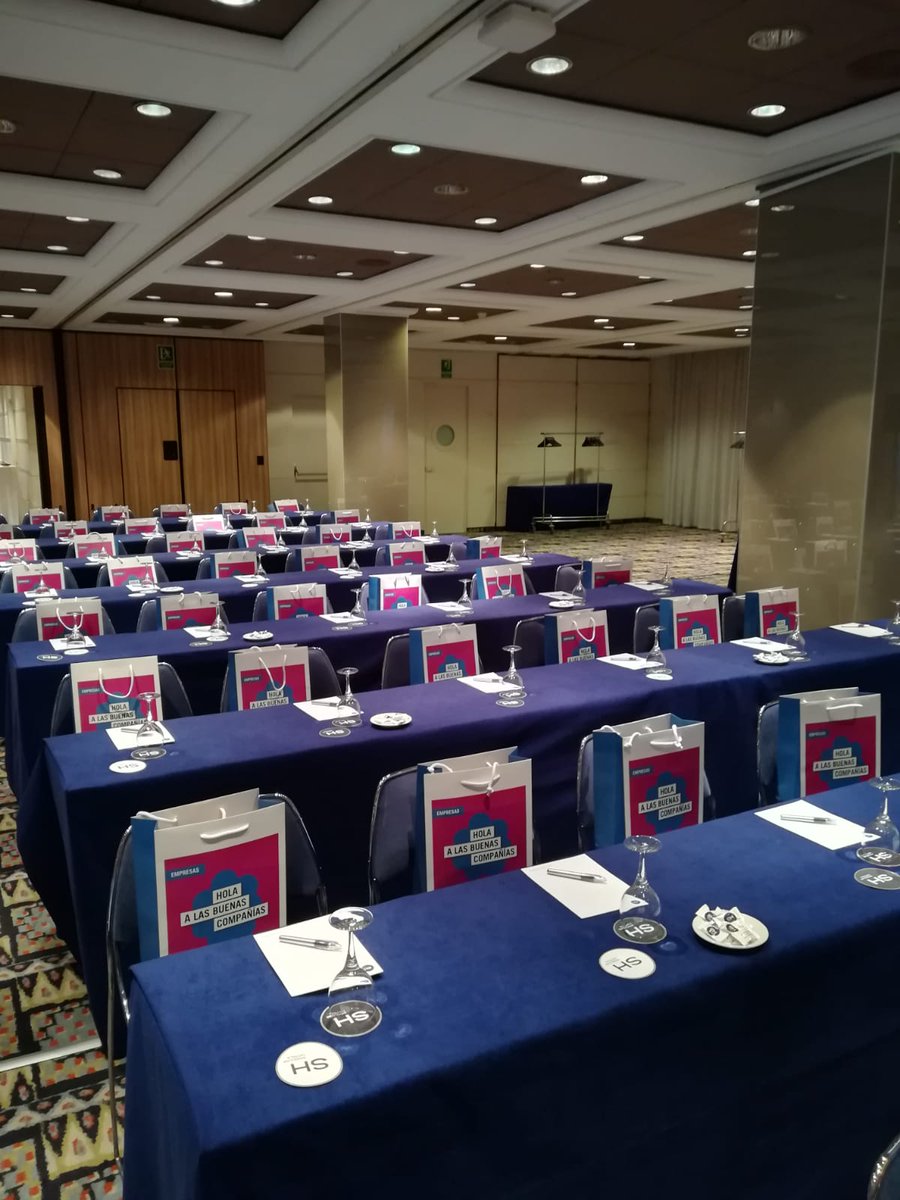¡Volvemos con la undécima edición de #ADNPymes en #Valencia! 🔥

🧠 Estamos a punto de empezar, ¡demuestra tu nivel de #digitalización participando en el sorteo que habrá en Twitter. 🐦

📶Aquí os dejamos las 🔐 del wifi 📶 Abierto// contraseña: Interban
