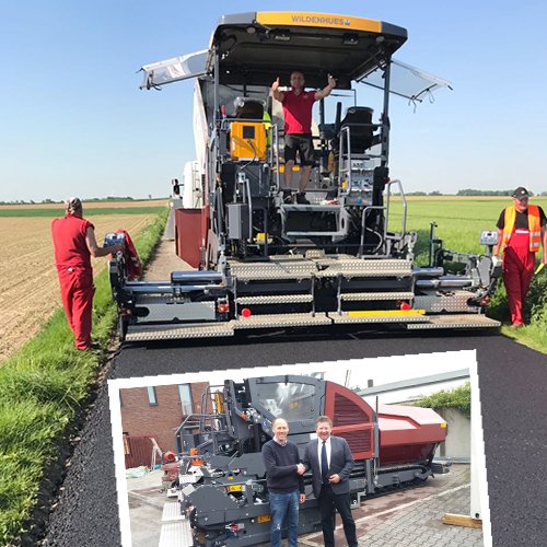 DynapacDE's tweet photo. Nach 25 langen &amp; erfolgreichen Jahren mit dem vorhandenen Demag  #Straßenfertiger DF110C entschloss sich die Firma Wildenhues zum Kauf des  Nachfolgerätes #Dynapac #SD2500CS. Der Fertiger überzeugte durch  seine Robustheit und  Zuverlässigkeit. #dynapacisback  #fayatgroup https://t.co/8r9P6i0MKk