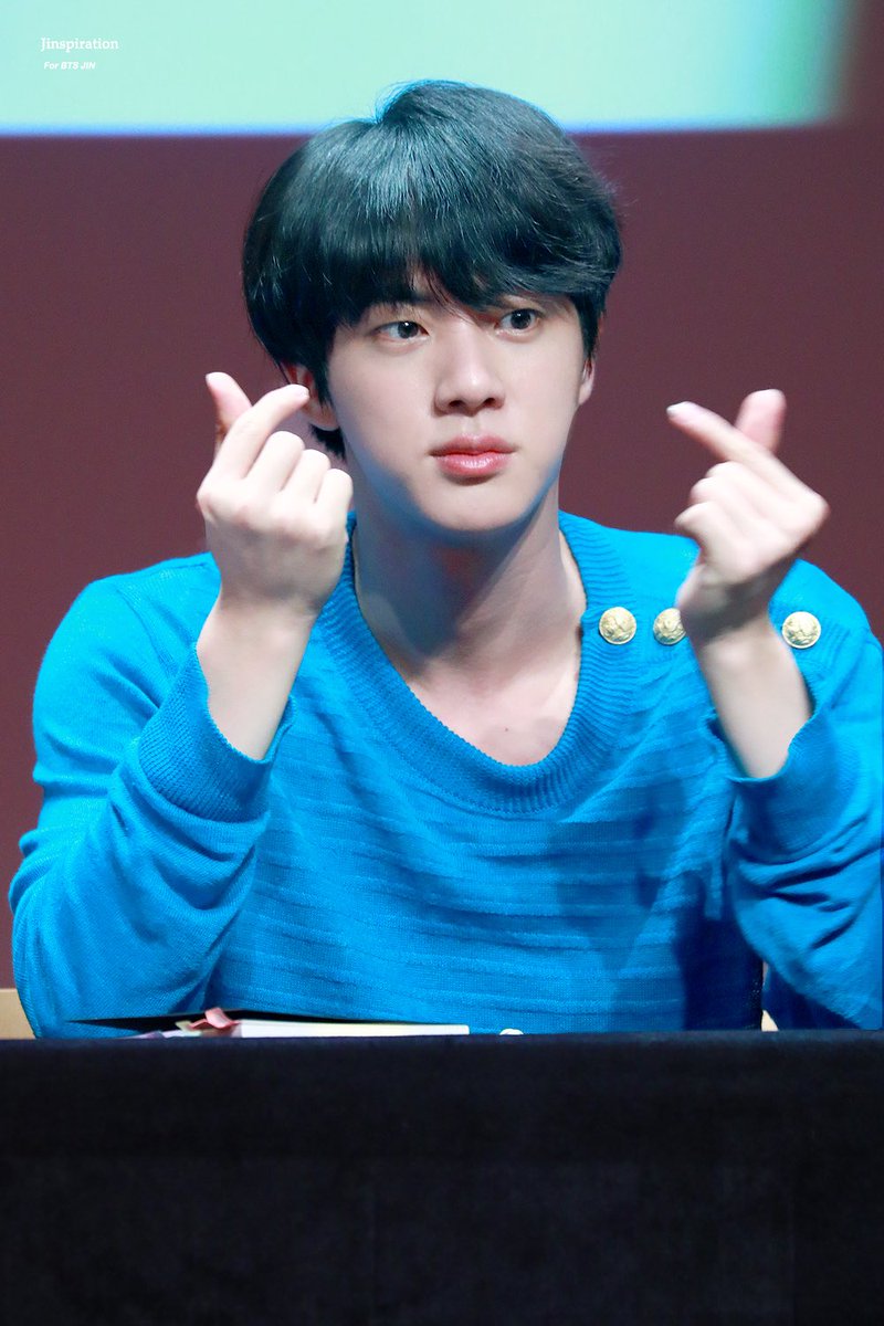 ItsAlyaaAlfonso's tweet photo. How can you make me drown with your existence?💖#KingSeokjin https://t.co/BaKQ5PkDYT