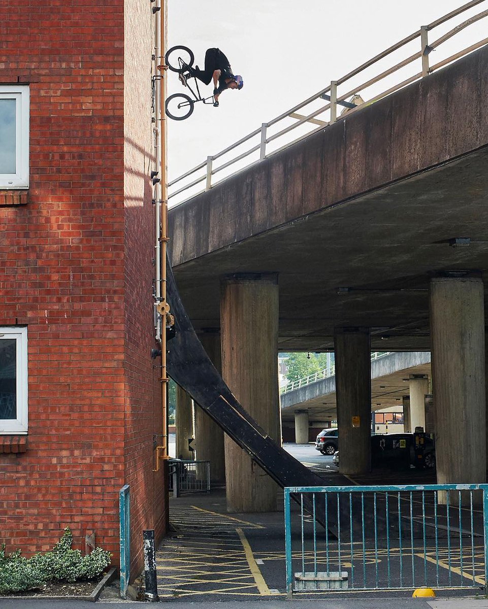 FunkitMarketing's tweet photo. Redefining limits. #FunkitWay

https://t.co/RMxEskmnr7

#athlete #bmx #wall #nolimits #extremsport #priject https://t.co/9MdZ2SV9Og