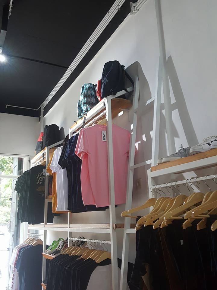 dbrk76's tweet photo. we are open now
jln. A.R Hakim No.29 Mataram https://t.co/qOfsGI7fF5