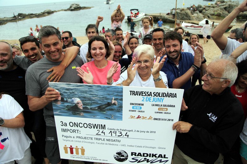 RadioPalamos's tweet photo. L'Oncoswim recapta 24.000 euros per a investigar el càncer @OncolligaGi #Oncoswim2018 https://t.co/Fv6Fj8Nkj9 https://t.co/qdLDip7gDr