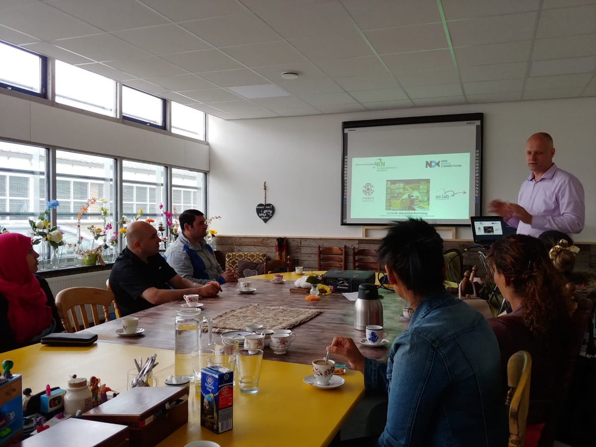 se.lab (@se_lab) on Twitter photo Les ‘waardenherkenning’ van expert @marcel_brouwer voor #vluchtelingen <a href="/NewDutchConnect/">New DutchConnections</a> module #kringloop #ToekomstAcademie ism <a href="/kringloopdag/">BKN</a> <a href="/OmrinFriesland/">OmrinFriesland</a> die stages biedt <a href="/AccentureNL/">Accenture the Netherlands</a> #GoodPractices met steun van @OranjeFonds <a href="/StichtingDOEN/">Stichting DOEN</a> Les ‘waardenherkenning’ van expert @marcel_brouwer voor #vluchtelingen <a href="/NewDutchConnect/">New DutchConnections</a> module #kringloop #ToekomstAcademie ism <a href="/kringloopdag/">BKN</a> <a href="/OmrinFriesland/">OmrinFriesland</a> die stages biedt <a href="/AccentureNL/">Accenture the Netherlands</a> #GoodPractices met steun van @OranjeFonds <a href="/StichtingDOEN/">Stichting DOEN</a>