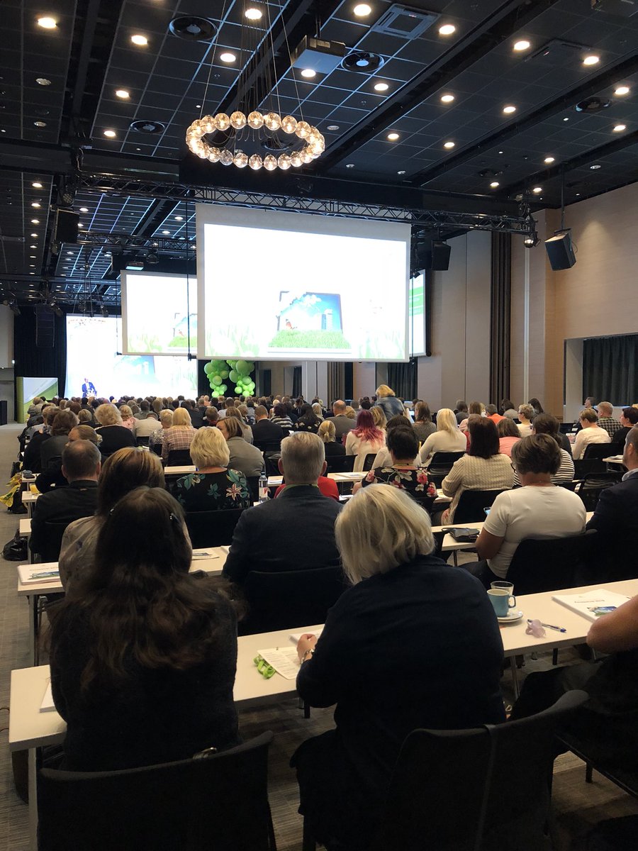 eTasku's tweet image. Taloushallintoliiton kesäpäivät käynnissä ja eTasku myös menossa mukana! #TALkesäpäivät #taloushallinto #kuittirumba