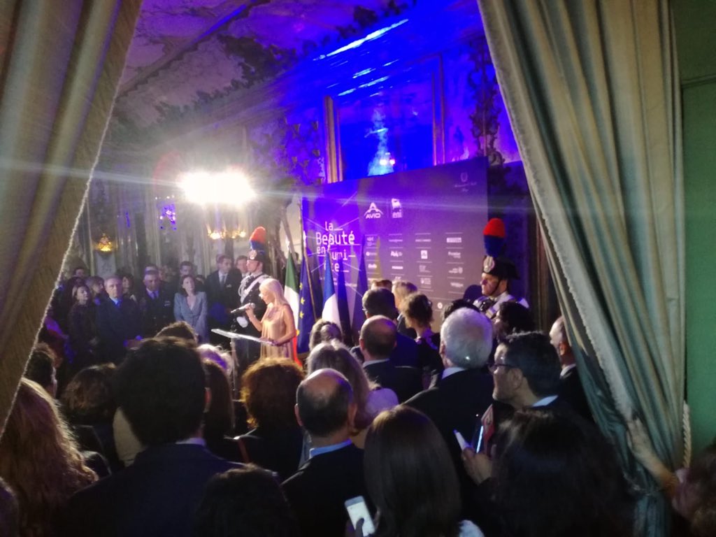 ItalyinFrance's tweet photo. La beauté en lumière: la tradition alimente l’ #innovation. #fetenationaleitalie 2018 à l’Ambassade d’Italie @AmorinoFrance @Barilla @FerreroFR @montepaschi @TweetCalzedonia #adief #castaldipartners @Videluca59 @LuigiVignali https://t.co/lvSwCVvkdI