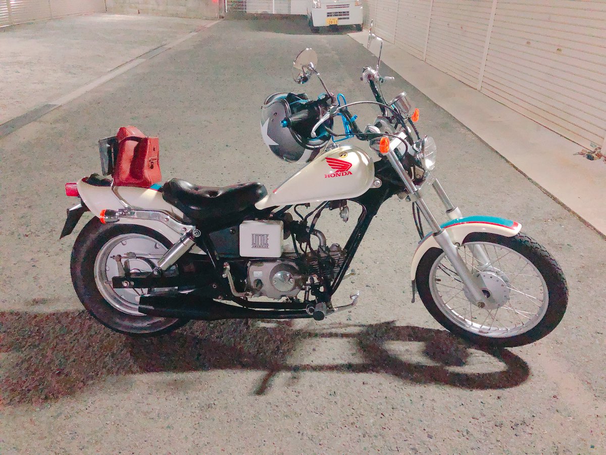 Yuriyanyan バイク垢 No Twitter 小さい頃から身近にあった大型バイク達を父から受け継ぐ決意をした 今はリトル アメリカンのjazzさんと秋の教習までまったり過ごしてます 初心者ライダー バイク女性 バイク乗りと繋がりたい