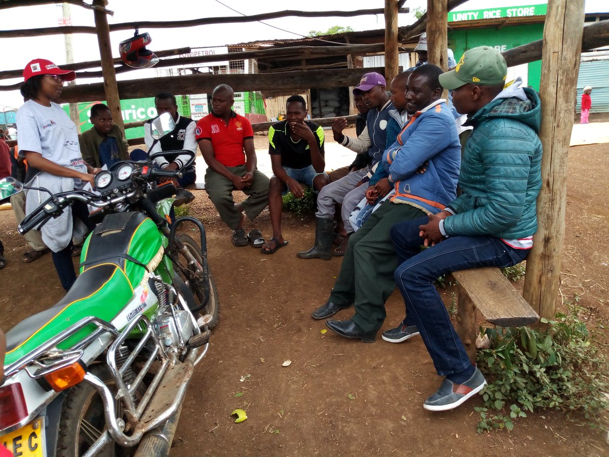 pledge25kenya's tweet photo. "Mimi Kama mwanaume naweza to damu Mara ngapi? 🤔🤔
Wanaume wanaeza toa damu baada ya miezi 3. Kwa jumla wanaeza toa damu Mara 4 kwa mwaka💪💪#County48 #25daysOnTheRoad #WBDD2018 #wbddke https://t.co/eRvaknyLOM