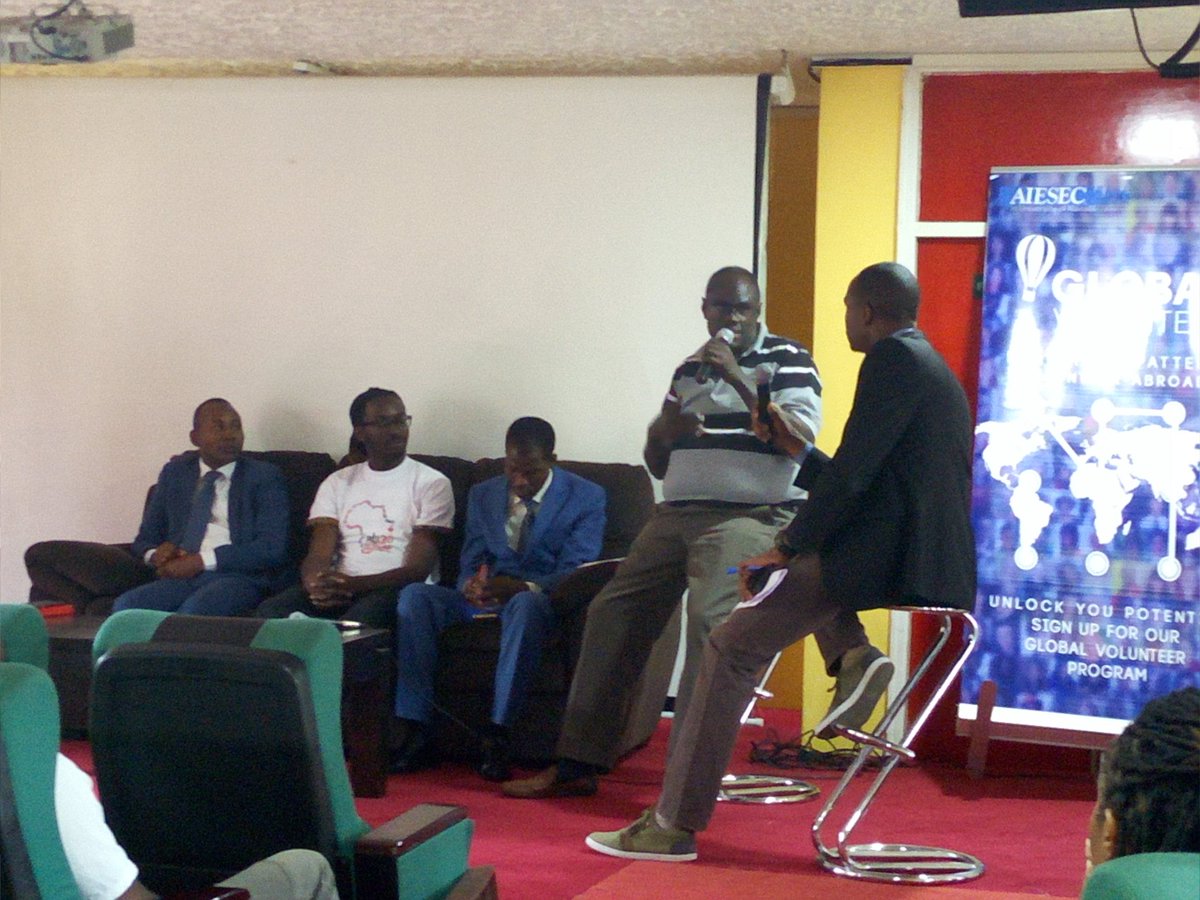 Dr. Afghan talking #4ewaste - trash is cash #WED2018