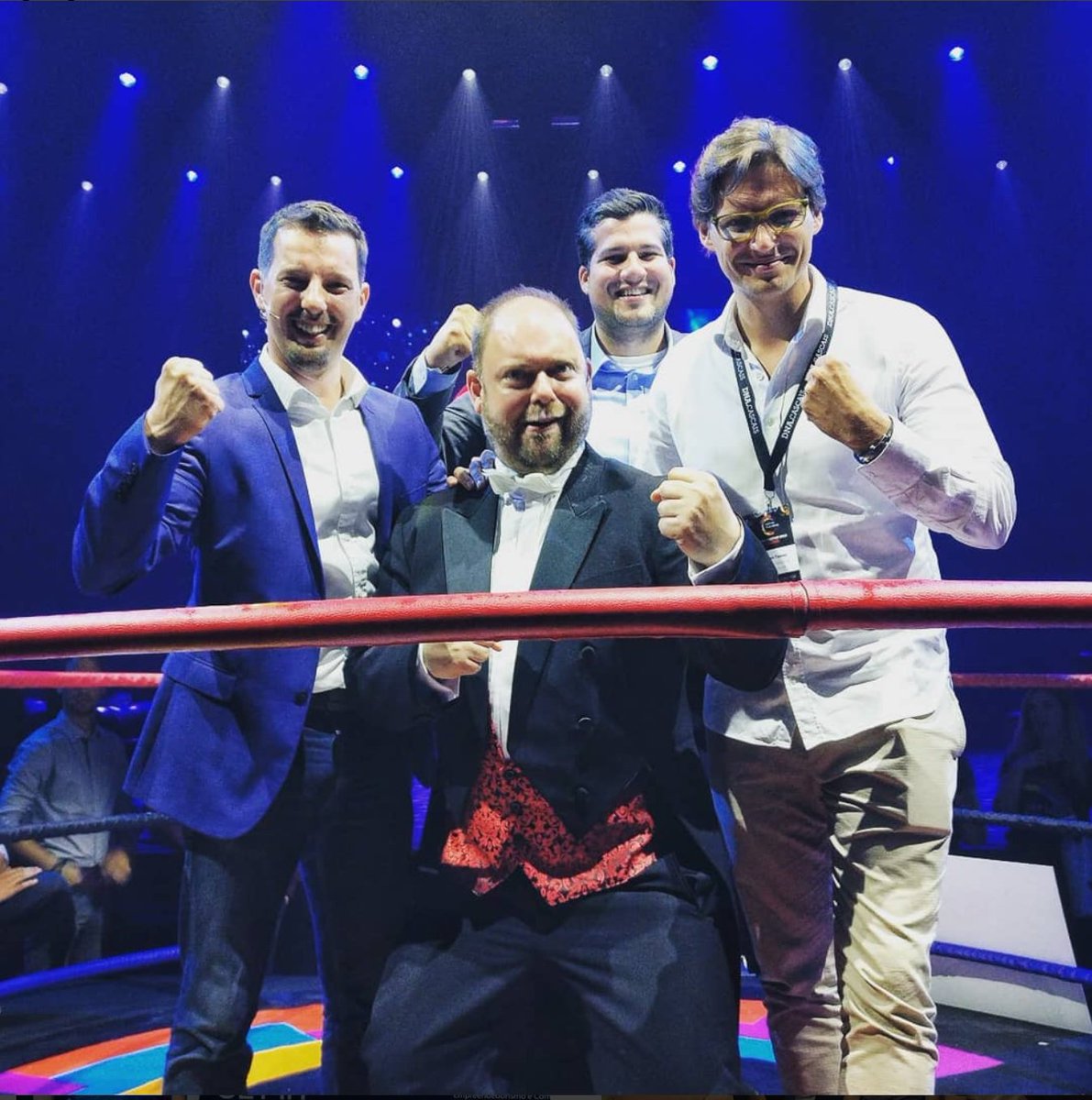 ceuilab's tweet photo. Chatbot agency @Talk_a_bot in the @GITRGlobal final 💪 #getinthering #startup #competition #talkabot #chatbot #fintech #ceuilab #incubator #ceufintech https://t.co/PZMvDs1u9x