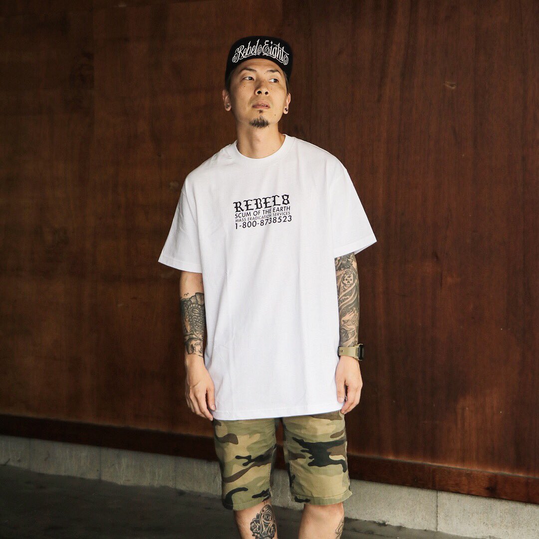 Feelin_osaka's tweet photo. 【REBEL8】ERADICATE TEE (WHITE) Lサイズ
https://t.co/pD01esm5FT
RAT×SKULLのグラフィックを用いたメッセージ性のある企業看板風デザイン。
絶妙なプリントカラーも◎
#rebel8 #sunmer2018 #newarrivals #tee #streetwear #streetstyle #fashion #rat #skull #tattoo #feelinosaka #feelin #osaka https://t.co/sjnoo3e0Z8
