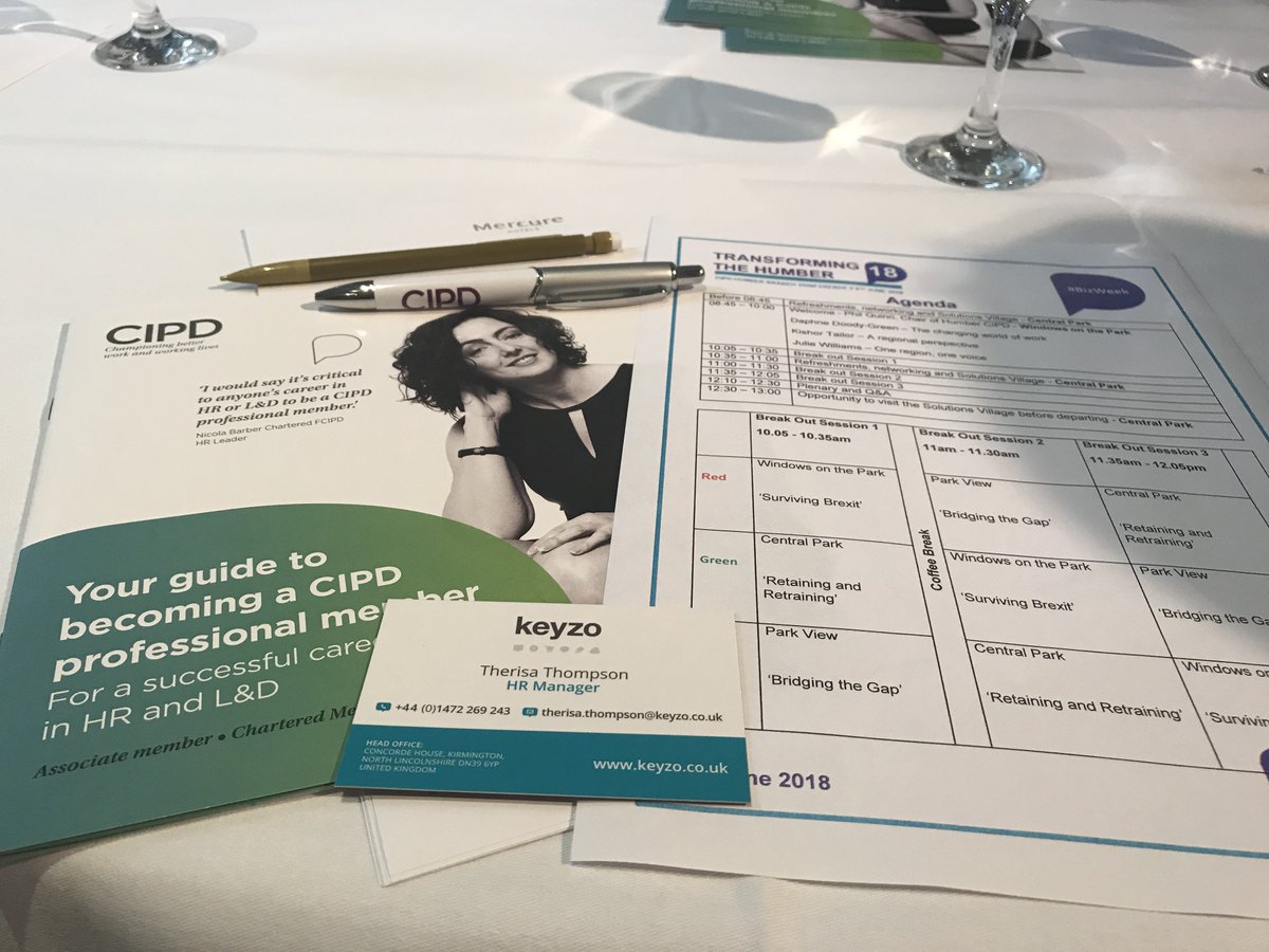 xtherisax's tweet photo. @_cipdhumber #TTH2018 great event! #networking #BizWeek https://t.co/dJ9EpIVbRk