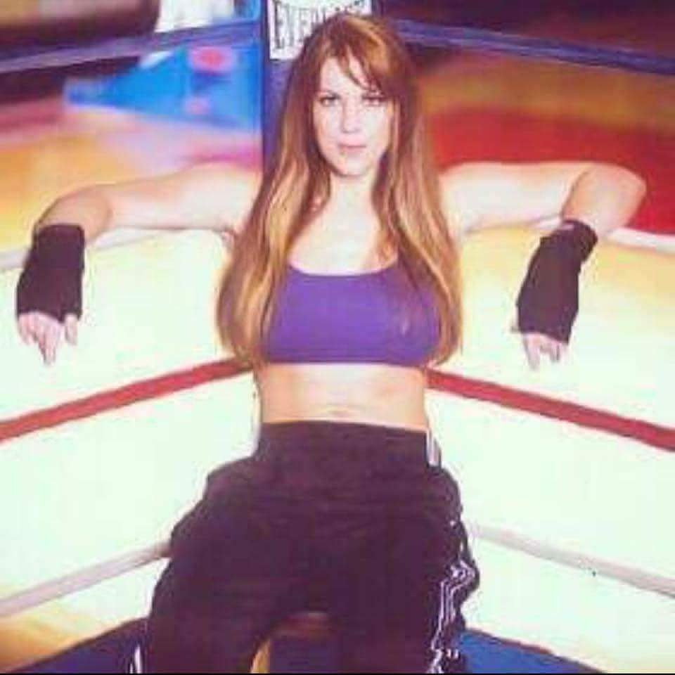 angieteamchyna's tweet photo. #NeverGiveUp #Focus #Determination #Hardwork #BeFearless #NoFear #BeChynaStrong #GetReady #KickAss
Angie Teamchyna #ChynaLegacy https://t.co/gWBlk1vs5c