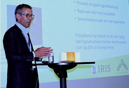 Hvilke resultater har byregionprogrammet gitt? IRIS Samfunnsforskning og NIBR har evaluert KMDs storsatsing: "Utviklingsprogrammet for byregioner (2014-2018) <a href="/IRISNorge/">IRIS - Norge</a> <a href="/nibr_no/">NIBR, OsloMet</a> <a href="/NORCEresearch/">NORCE</a> 
iris.no/home/hvilke-re…