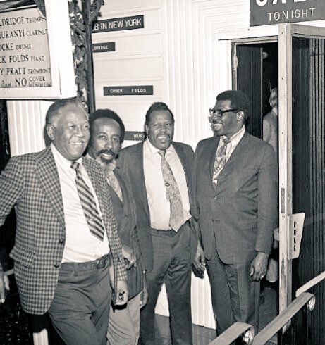 John_ichi_'s tweet photo. Eddie 'Lockjaw' Davis +Roy 'Little Jazz' Eldridge +Eddie Locke +Major Q Holles #jazz #tenersax #verysaxy #honker https://t.co/uRMFWS3ago