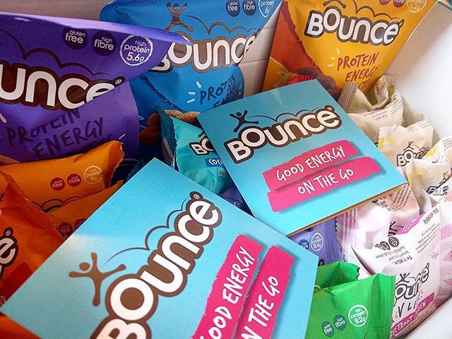 VegBurge's tweet photo. Head to the blog for a video about this very exciting box from @bounce_uk!
.
.
.
#feedfeed #f52grams #foodphotography #eeeeeats #huffposttaste #buzzfeast #foodblogger #veggie #foodblog #vegetarian #foodgasm #beautifulcuisines #foodstyling #foodlover #buzzfeedfood #onthetable… https://t.co/p9GILqCAeL