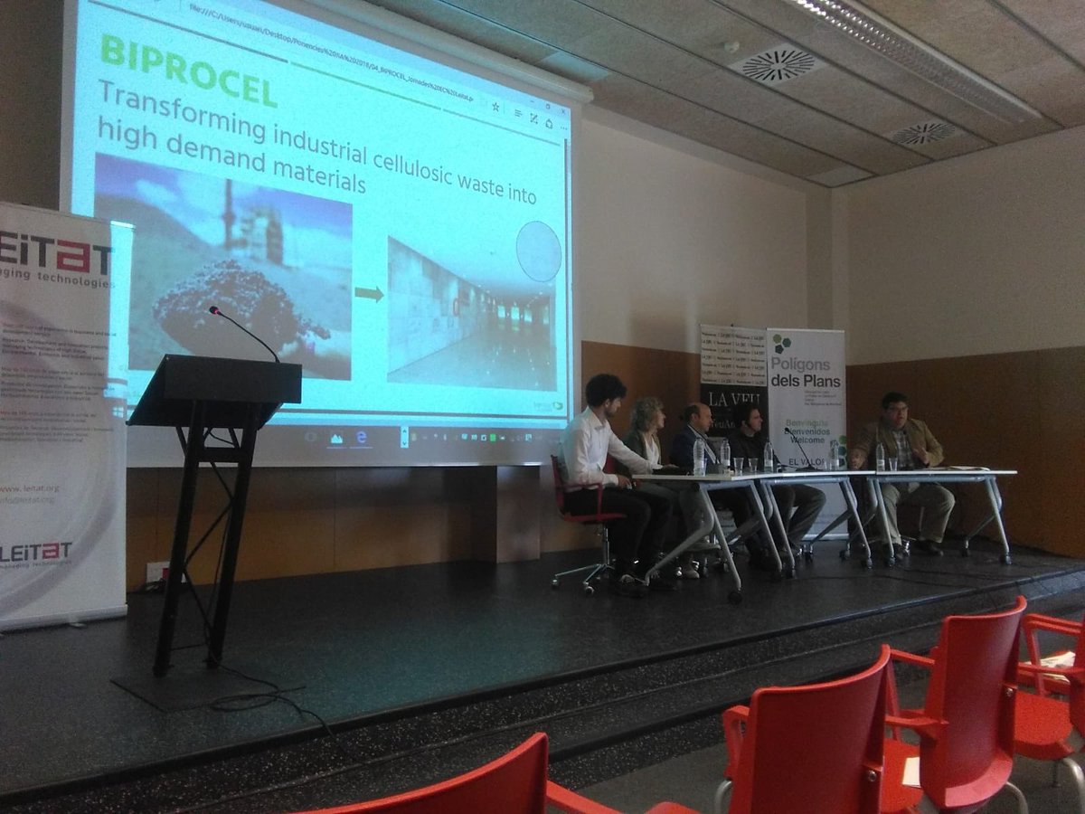 UEAnoia's tweet photo. Comença la taula rodona d'innovacions industrials en el marc de l'#economiacircular a la IV Jornada d’Innovació a l’#Anoia @Leitat @vilanovainforma @ajvilanovacami
#Biprocel #Futureco #Bioscence #Macasa #IglúDeVent https://t.co/x6MerctAFz