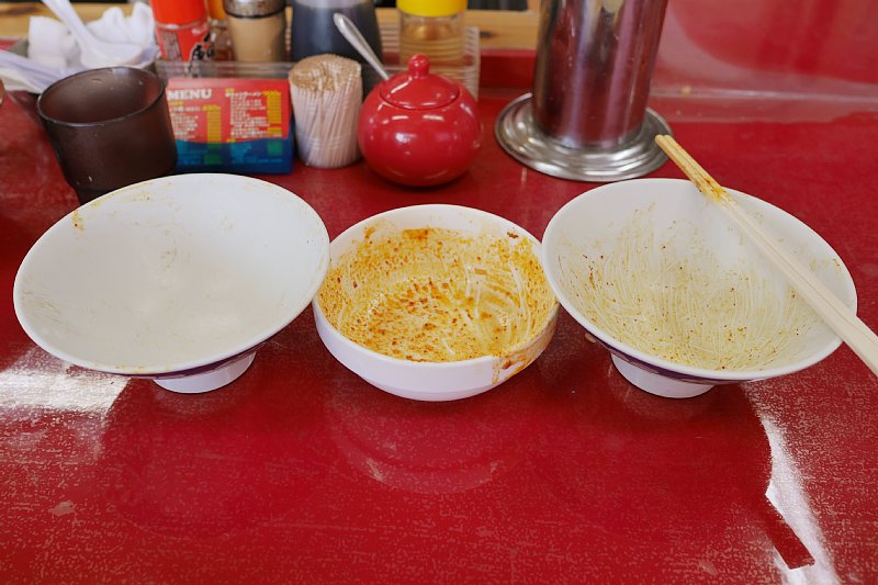 茨城県牛久市「とん平食堂」珍味辛口ホルモン＋並ライス＋味玉＋味玉＋