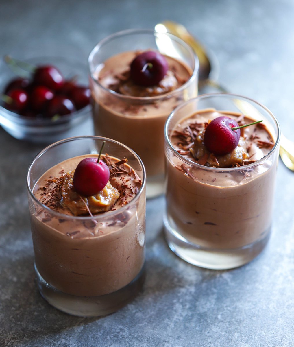 hanadykitchen's tweet photo. Dark chocolate mousse infused with vanilla bean and espresso and topped with a date caramel cream. #SummerIsHere https://t.co/HjPm4qmFLi