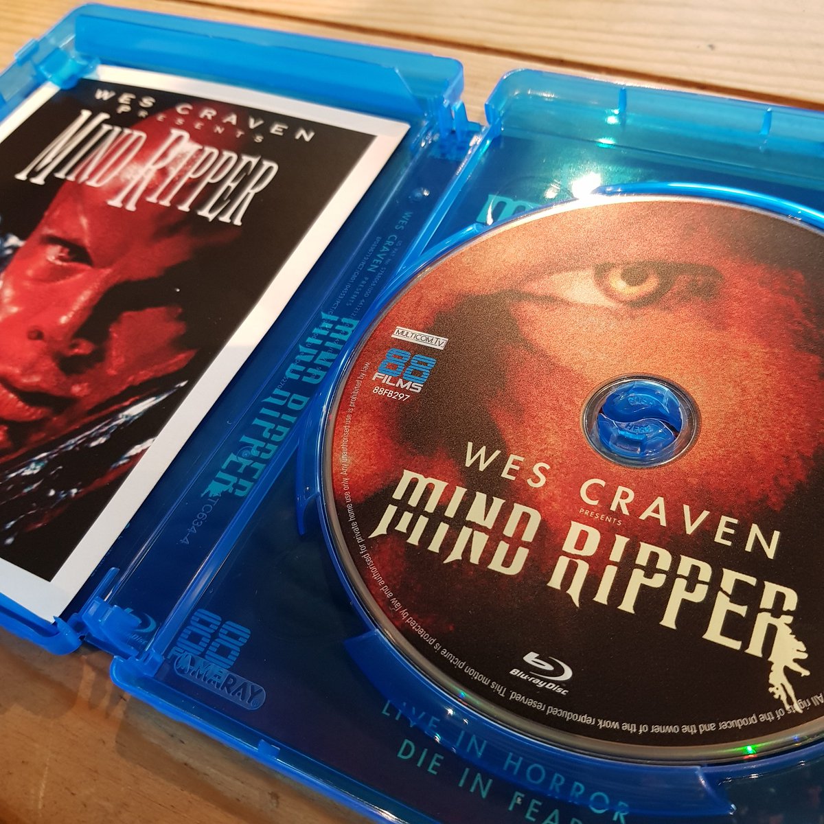 88_Films's tweet photo. #wescraven #limitededition #thehillshaveeyes #thehillshaveeyes3 #bluray #besteditionever #gore #mutant #horror #collectorsedition now in stock. Includes brand new interview with producer and writer Jonathan Craven
88 Films https://t.co/kbb75RxIaU
Amazon
https://t.co/tyz39Hqxnf https://t.co/YVZ2N5gbpZ