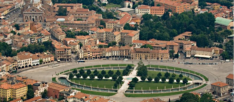 Cosa vedere a #Padova in un giorno. A voi i miei suggerimenti! ow.ly/eglA30klIDv #visitpadova #localblogger #myveneto #veneto