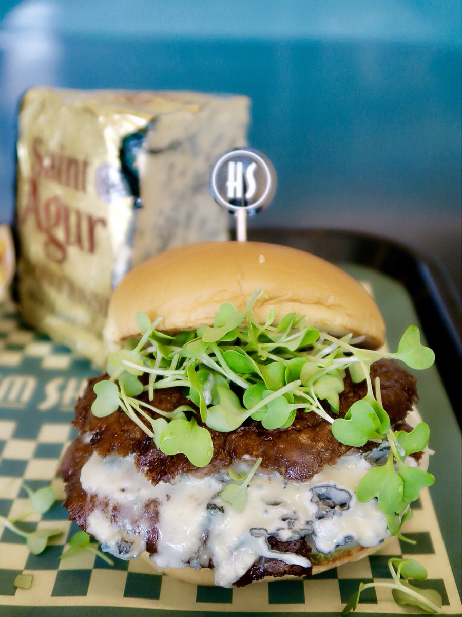 HarlemShakeNYC's tweet photo. Who has celebrated #NationalBurgerMonth with us and tried our #BadAssBlue burger ?! #Nom https://t.co/bsGvHW6T0a