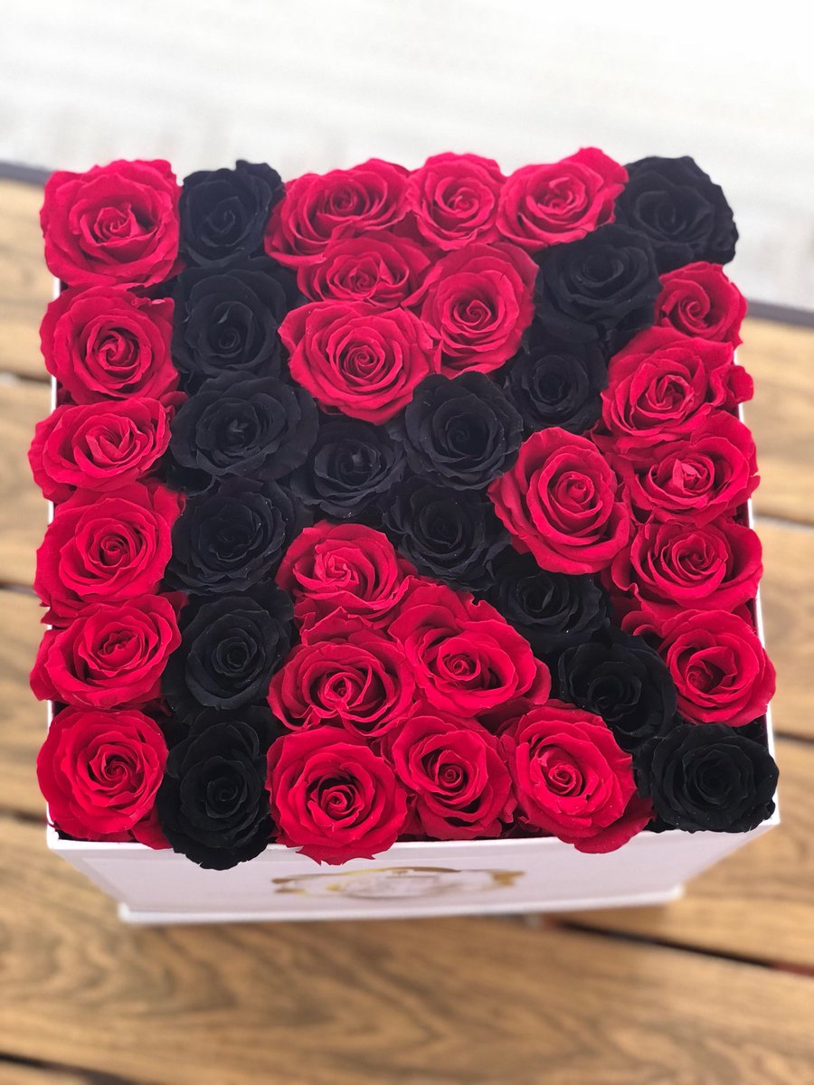 _XoQueenie's tweet photo. Visit https://t.co/m6MF7UIdVx ๐นYear Lasting Roses Makes The Best Birthday , Anniversary, Or Just Because Gifts.. Also Makes The Best Desk / Home Decor ๐น#PreservedRoses #YearRoses #AimerLaFleur #Roses #anniversary #Graduation #birthday #mothersday #valentineDay https://t.co/o7fEZaZ7CA