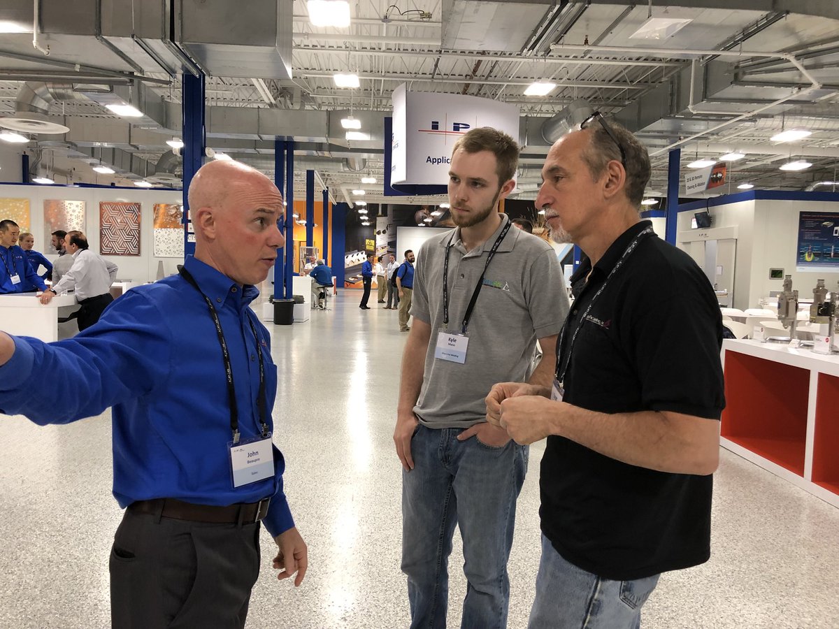 MicroArcWelder's tweet image. FiberForum @ipg_photonics ... Taking LIG WELDING to the next level... Fiber Laser ...  Global Team @kyle.mann27 @microarcwelder #laserwelder #microarc #fiberlaser #LIGwelders #tigwelders #knowledge #globalteam