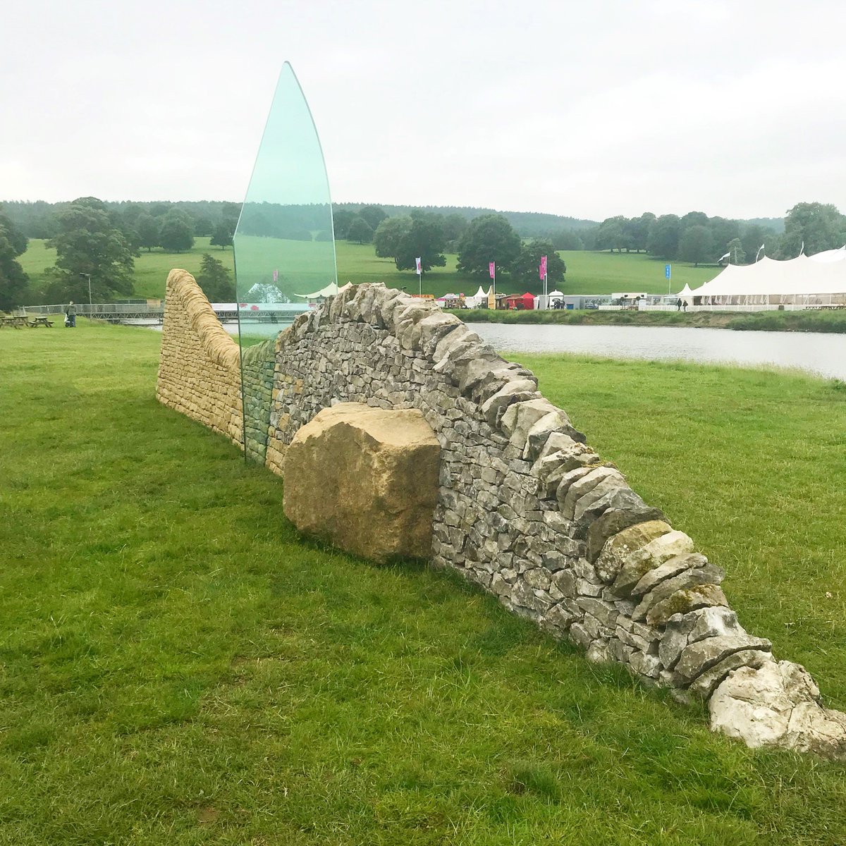 Wedgwood's tweet image. We are at the @The_RHS  Chatsworth Flower Show today 🌺 Welcome to the Wedgwood Installation - Emergence. Created by Craftsman, Carl Hardman and Chatsworth Head Gardener, Steve Porter.
