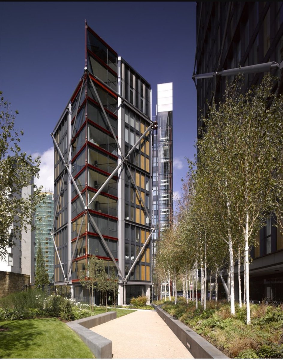 lavendene's tweet photo. A #Luxury #development in central #London that we know well as we are their no1 #cleaning services provider. 
We will be back there soon for an #endoftenancy #cleaning session. 
If you require our service get in touch today info@lavendene.com https://t.co/HfIbxEpxSO
