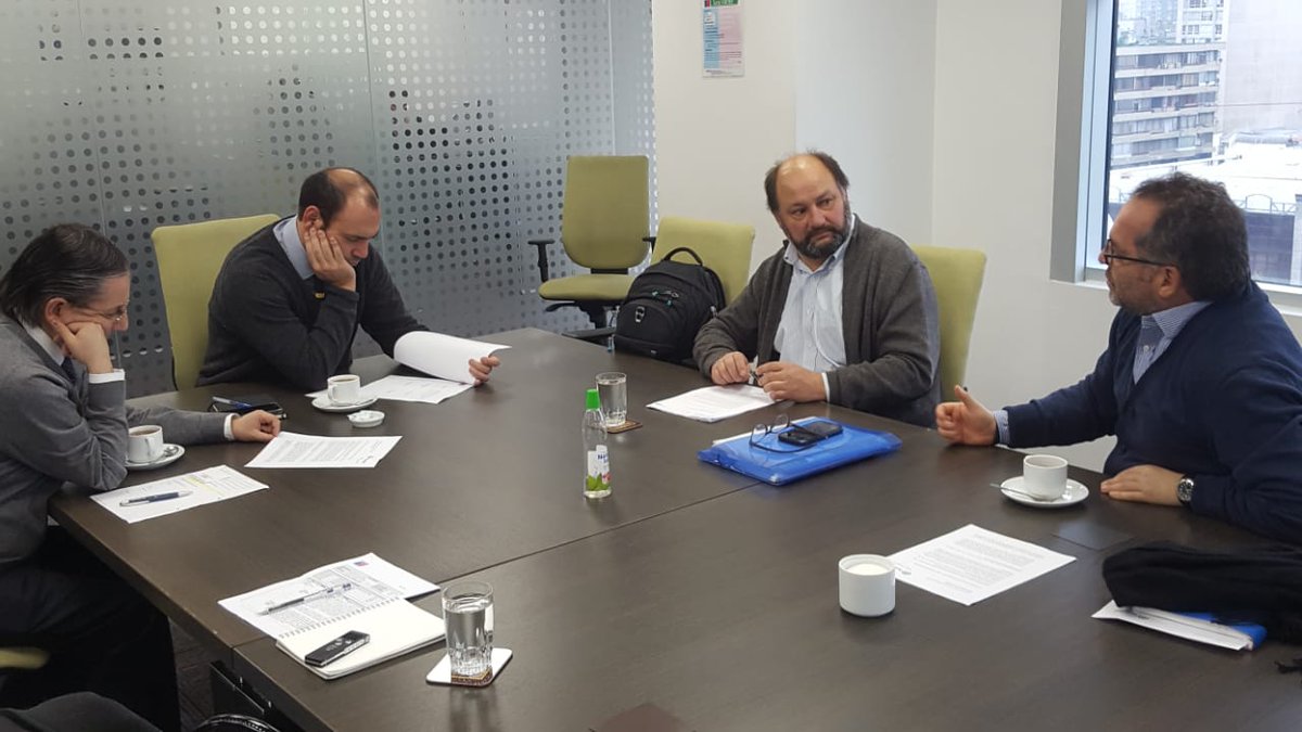 Hoy estamos reunidos junto al Subsecretario de Economía, Ignacio Guerrero Toro,  como Pymemad Biobío y Nacional para hablar sobre el desafío de las Pymes Madereras, políticas de Estado, entre otros temas de relevancia económica tanto para la Asociación como para el País