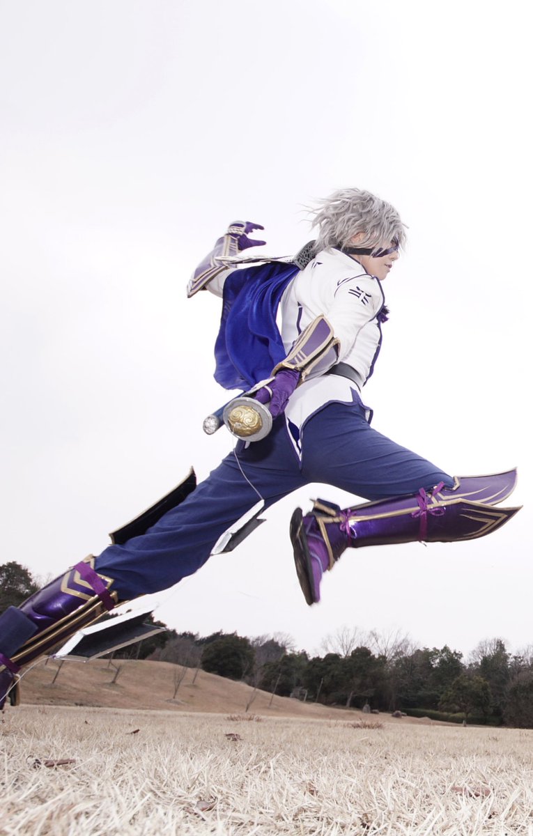 晴時 コスプレ 戦国basara 戦うバサラ武将大好きですz Z またロケで動態したい 繋がらなくていいから俺のジャンプ芸を見てくれ Photo By 1 3枚目 楿さん 4枚目 侑さん 明智光秀 元基さん 竹中半兵衛 晴時 T Co Vesdqn75kc
