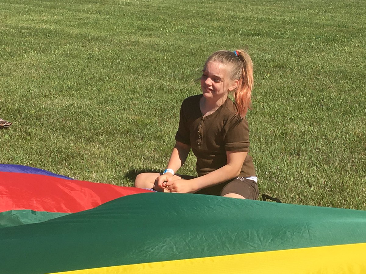 PCSD_LN's tweet photo. Parachute games are always a favorite! #Raiderstrong https://t.co/691Y7Uv6iK