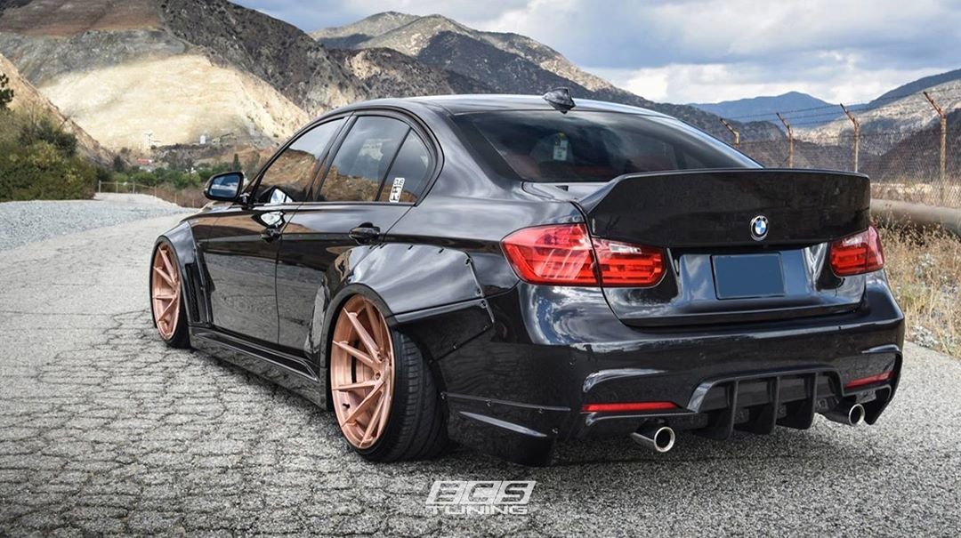 ECSTuning's tweet photo. Clinched widebody kits for your BMW are the most aggressive, race inspired, absolutely bonkers exterior modifications we could find. Grab a kit for your car today.
https://t.co/pydgitkGVU
#bmw #widebody #wideaf #stance #dtm #ducktail #bmwmotorsport #overfenders #mpower #aero https://t.co/gQ7jThNmXP