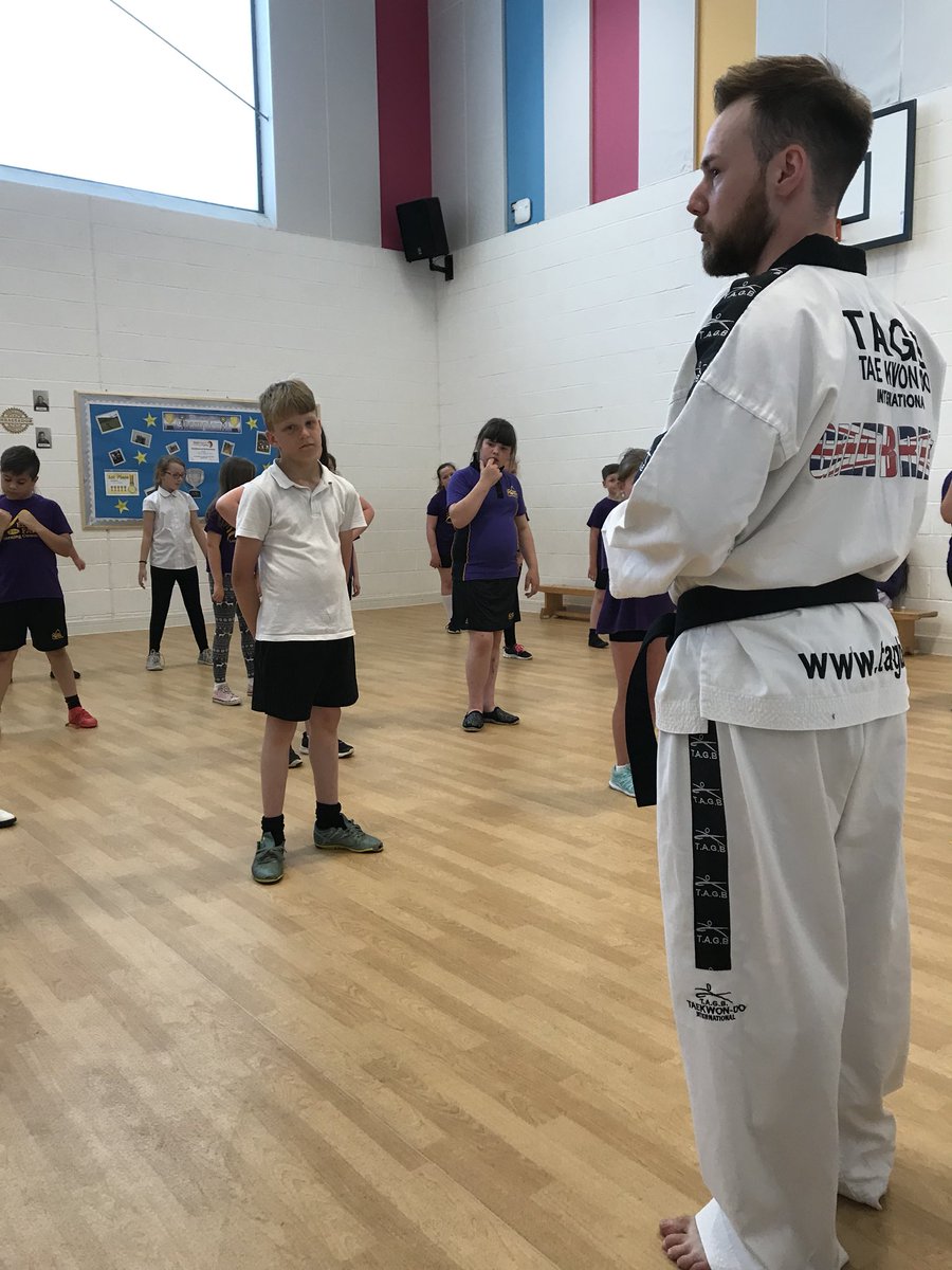 Miss E.Williams tweet media